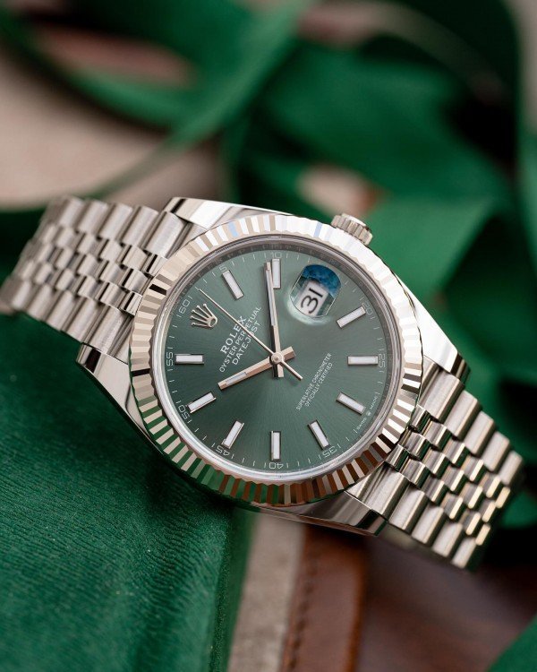 Alternative view of ROLEX DATEJUST DATE AUTOMATIC NEW PRIMIUM EDITION