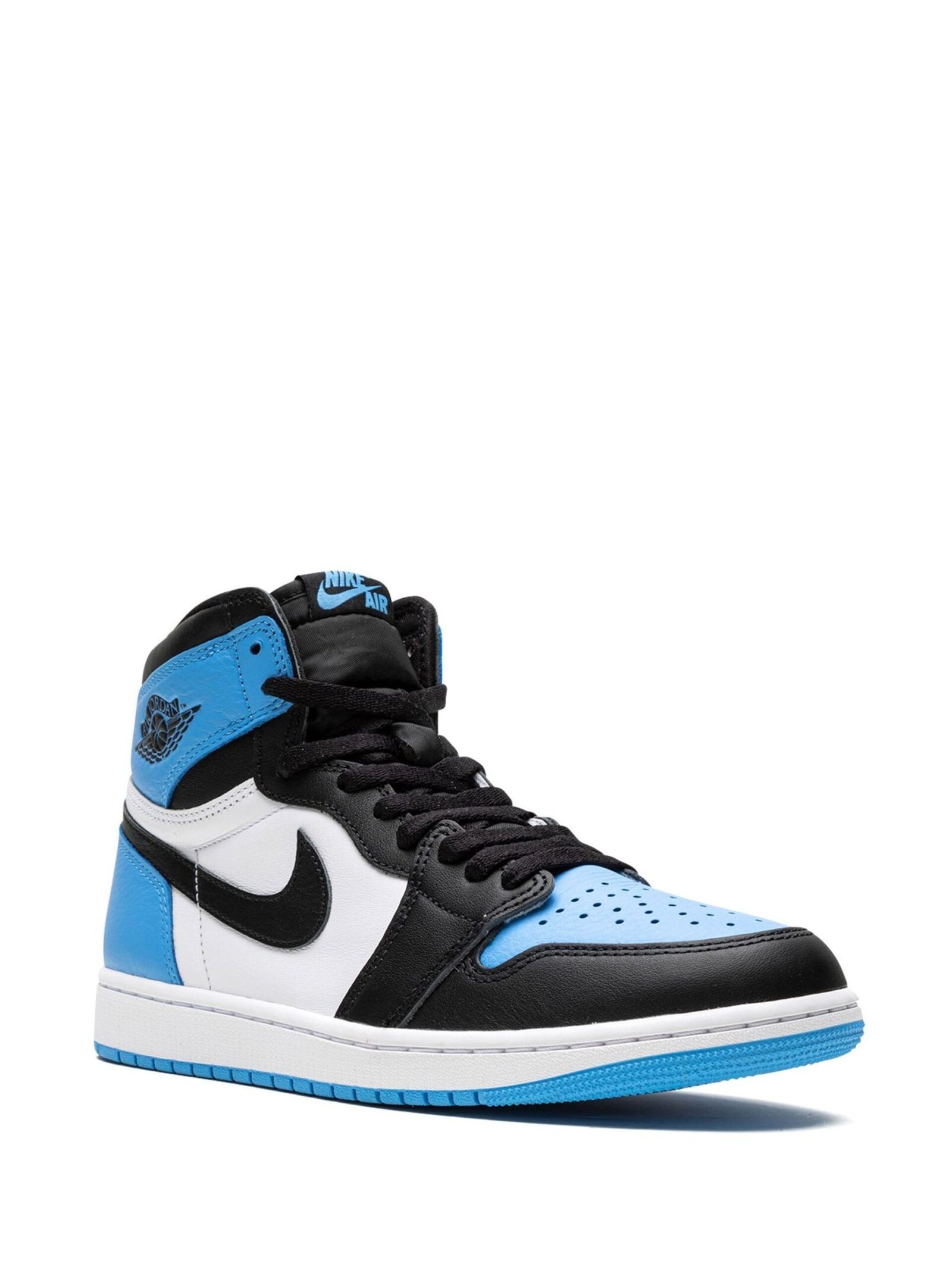 Alternative view of jordan retro 1 high UNC TOE