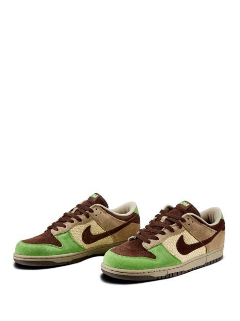 Alternative view of Kickshawaii x Nike Dunk low Aloha