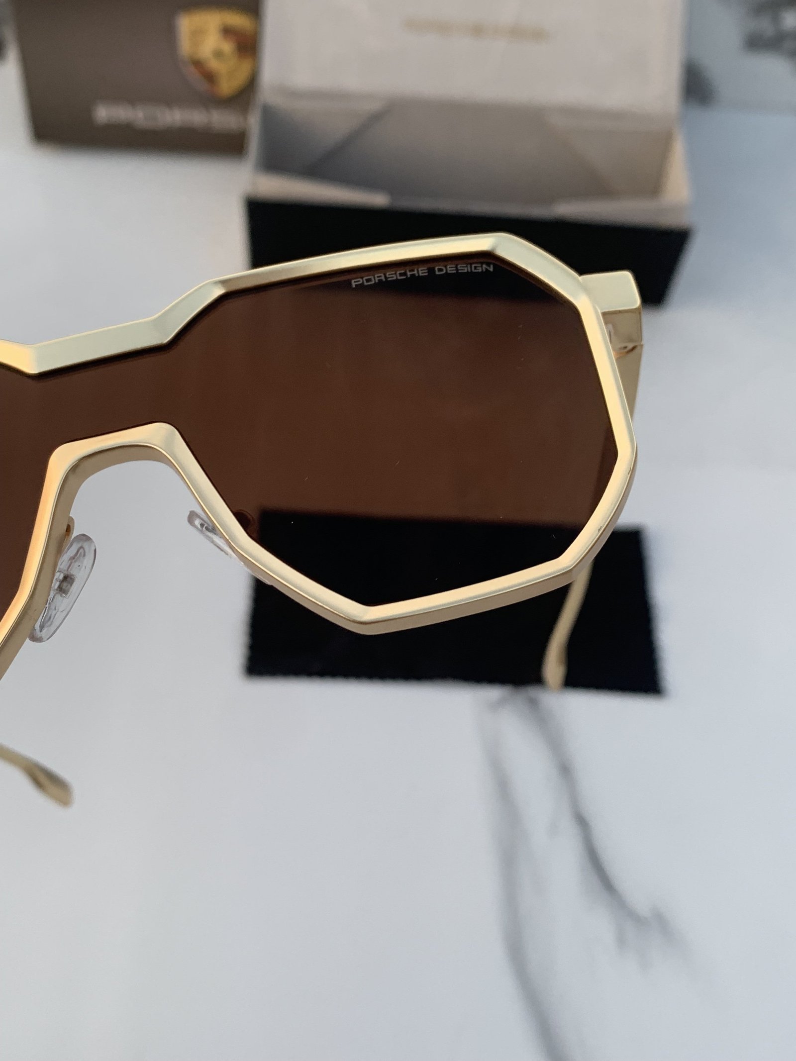 Alternative view of Branded Sunglasses design 98145 gold brown(With Original Kit)