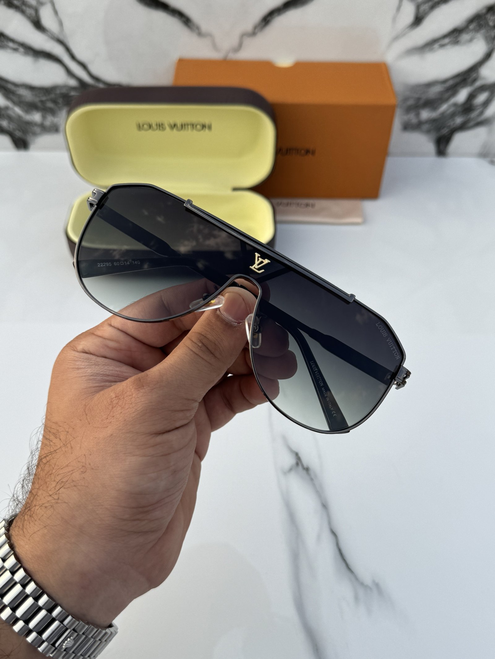 Alternative view of Branded Lv 22295 Sunglasses Green Shaded (With Original Kit)